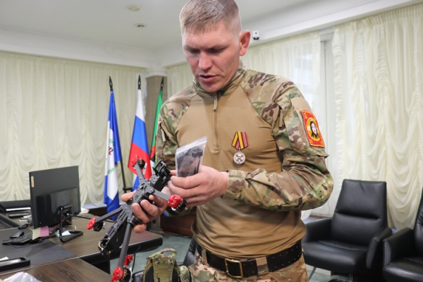  В рамках акции «Иркутский районный тыл» администрацией района приобретено 11 дронов для поддержки мобилизованных земляков 